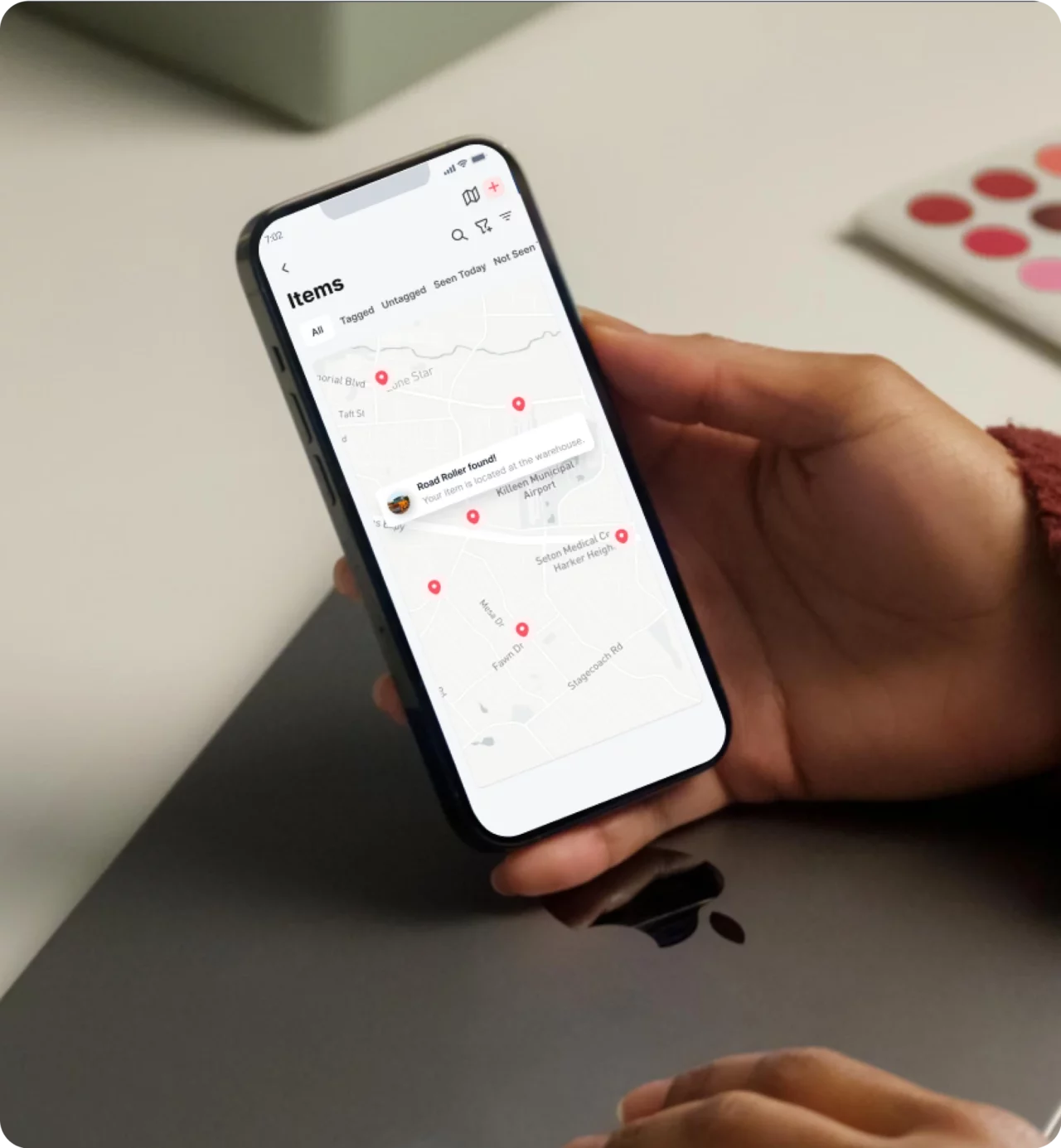 Mobile app dashboard tracking assets and scanning tags wirelessly